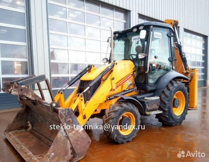 Стекло заднее на экскаватор погрузчик JCB 3CX 4 CX