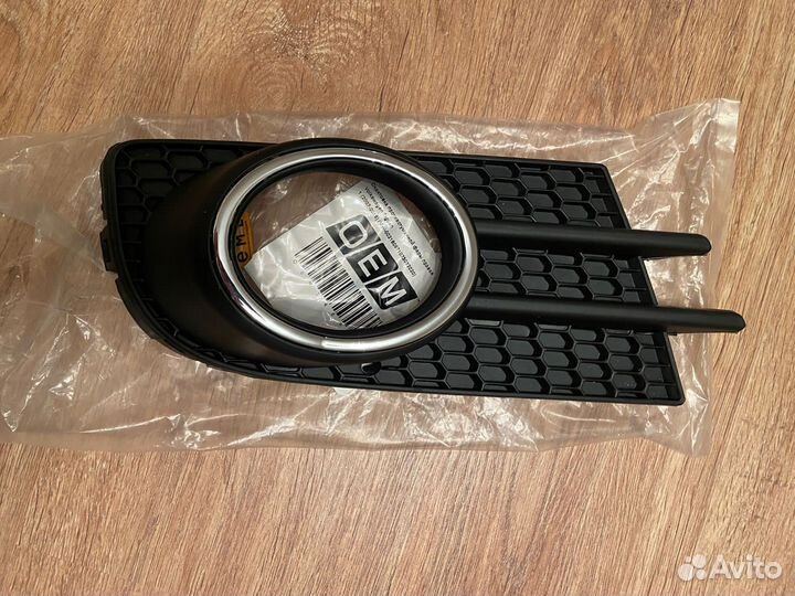 Окантовка противотуманой фары