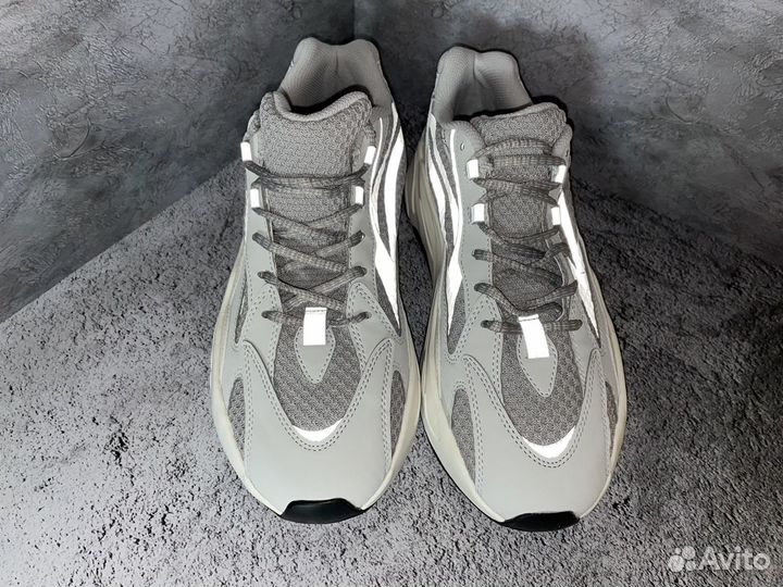 Кроссовки Adidas yeezy boost 700 v2 Static