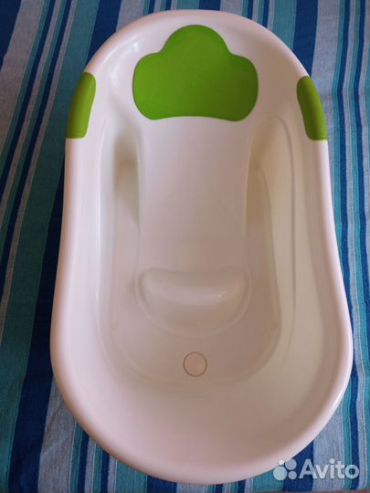 Ванночка для купания с горкой