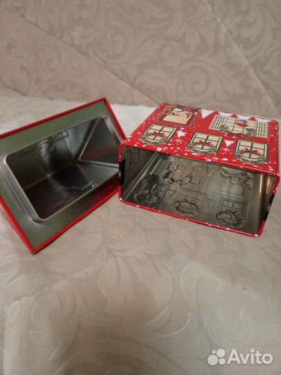 Жестяная банка из под чая