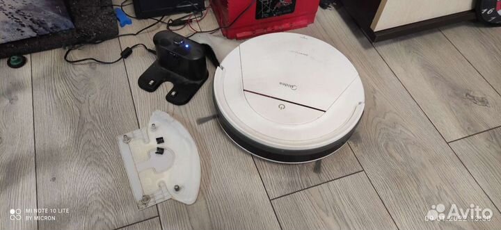 Робот пылесос midea vcr03v