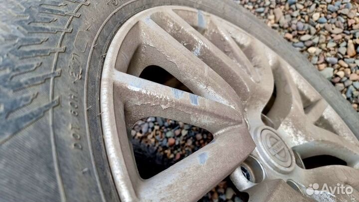 Nokian Tyres Hakkapeliitta 8 SUV 225/65 R17 106T