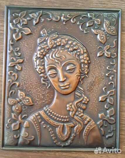 Чеканка декоративная