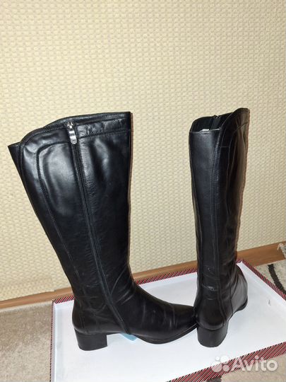 Сапоги женские