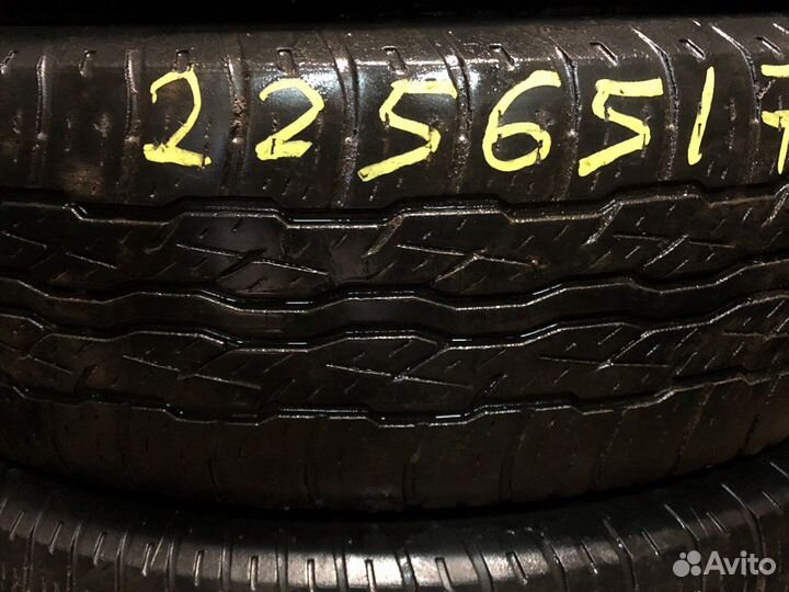 Bridgestone Dueler H/T 687 225/65 R17 101H