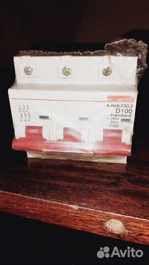 Автоматический выключатель