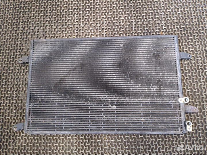 Радиатор кондиционера Volkswagen Phaeton, 2005