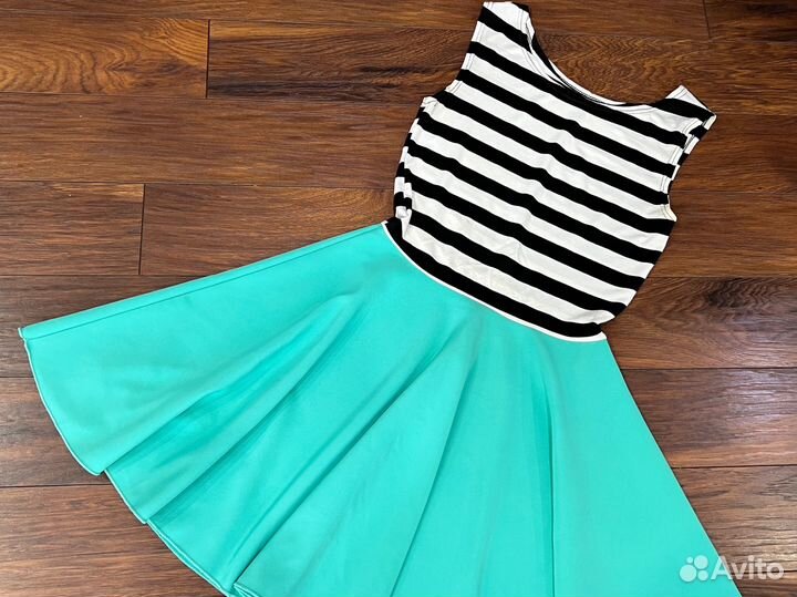 Пять платьев 44р