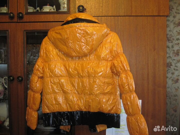 Женская куртка