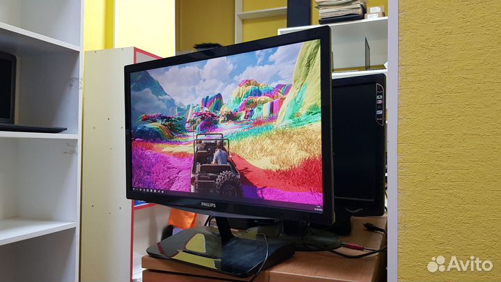 Монитор Philips 54 см гарантия 30 дней