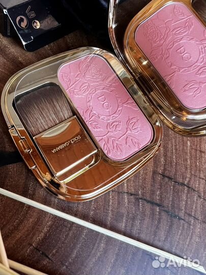 Dolce&gabbana Румяна с эффектом сияния