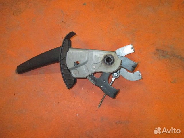 Рычаг стояночного тормоза Kia Ceed (ED) 2006-2012