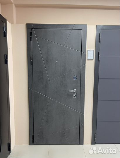 Дверь входная