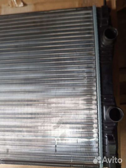 Радиатор охлаждения nissan qashqai g10