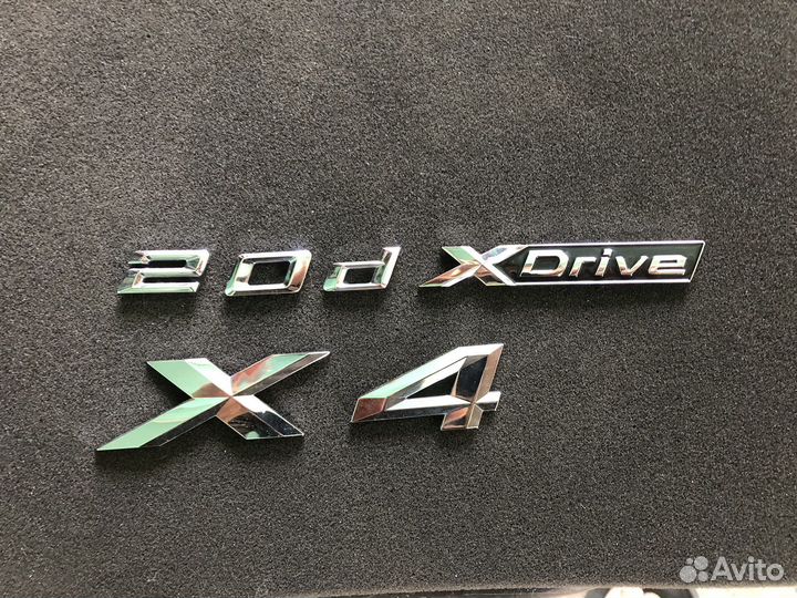 Шильдики BMW X4 2.0d XDrive