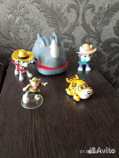 Фигурки грушки