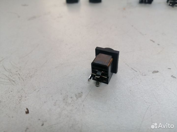 Разьёмы питания для тв и мониторов LG / Samsung