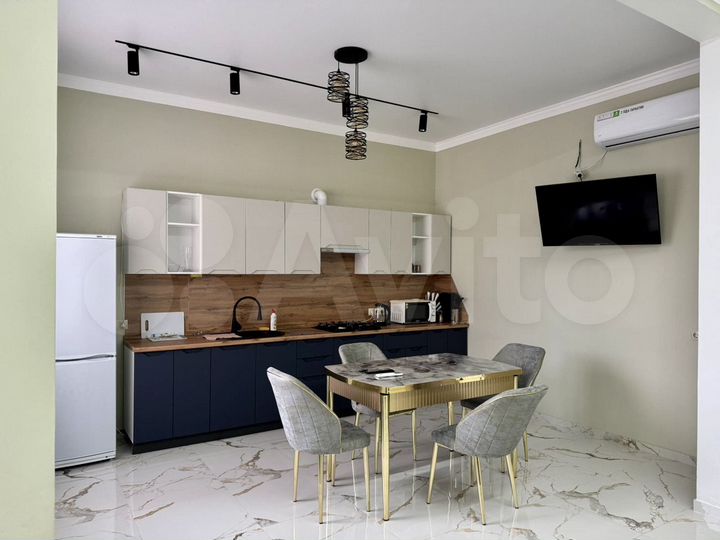 2-к. коттедж, 90 м²