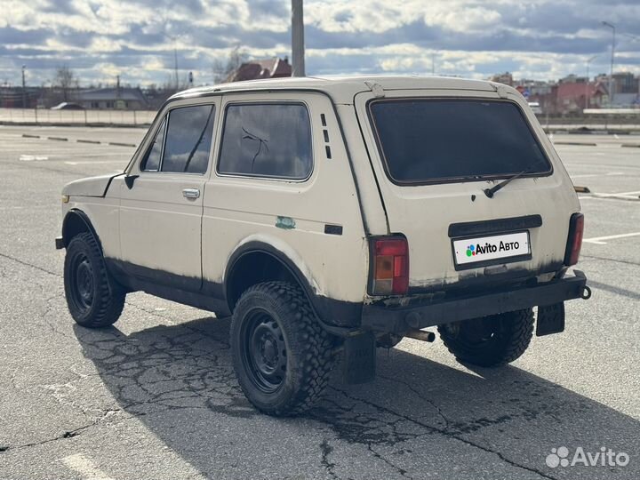 LADA 4x4 (Нива) 1.7 МТ, 1997, 80 000 км