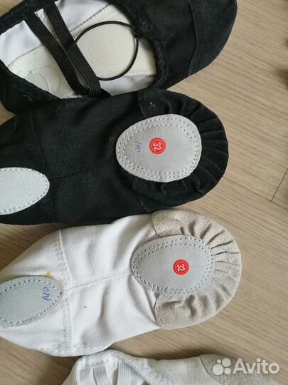 Купальник для танцев чёрный и чешки