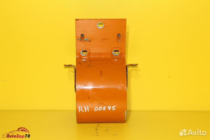 Volvo FM Петля крышки бордачка правая