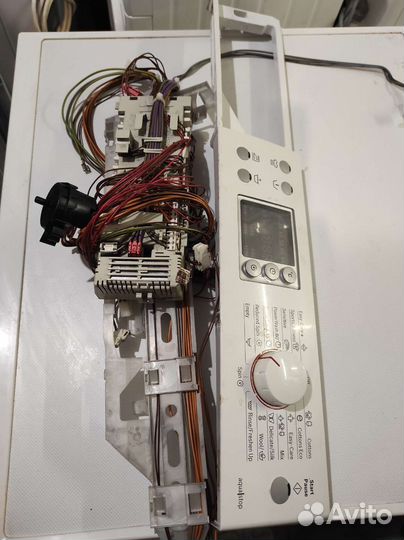 Стиральная машина Bosch Logixx 8 по деталям