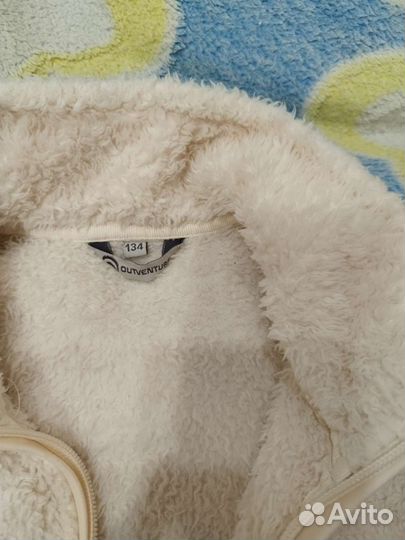 Кофта для девочки на р. 128