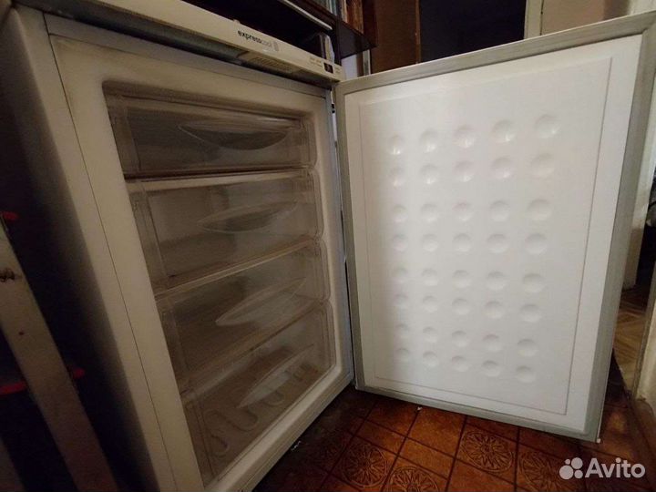 Морозильная камера