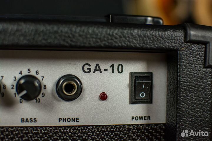 Комбоусилитель 10Вт