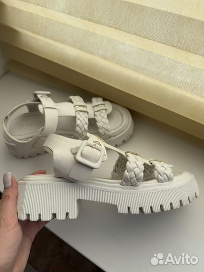 Сандалии босоножки 36