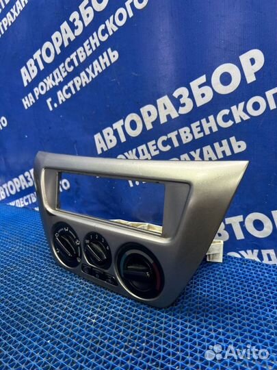 Блок управления печкой Mitsubishi Lancer 9 седан