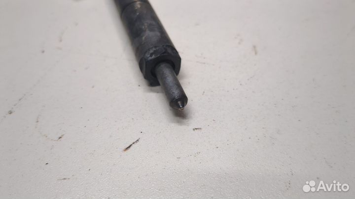 Форсунка топливная SsangYong Rexton, 2005