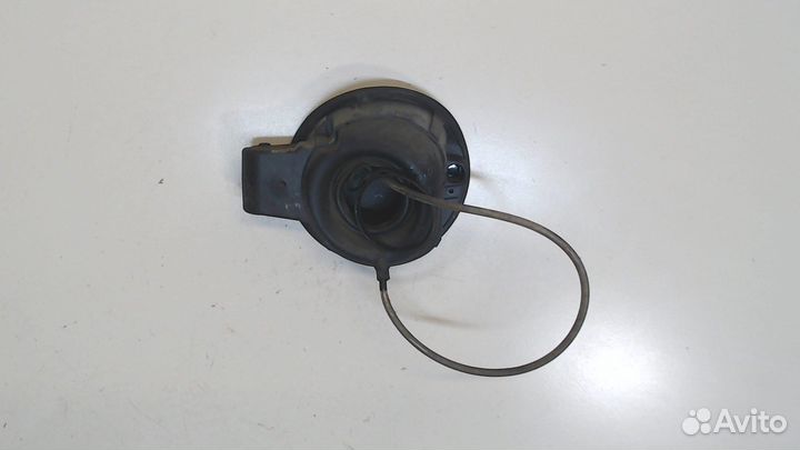 Лючок бензобака Volkswagen Tiguan, 2013