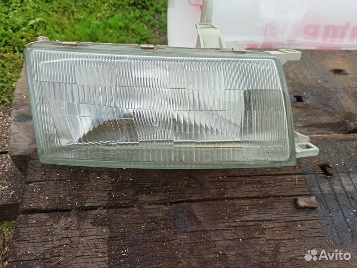 Фара на toyota corsa