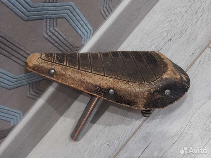 Седло для советского велосипеда газ СССР школьник