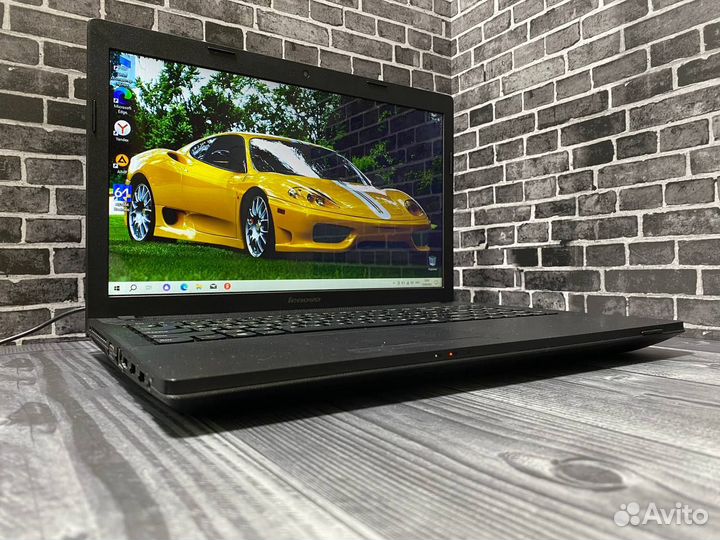 Мощный ноутбук Lenovo SSD