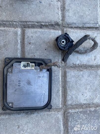 Блок розжига ксенона toyota camry 40