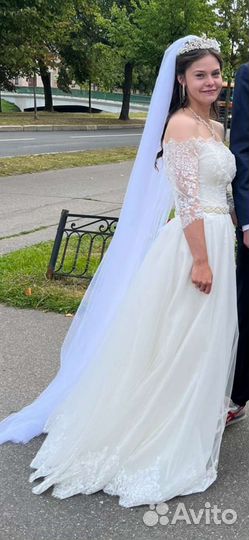 Свадебное платье