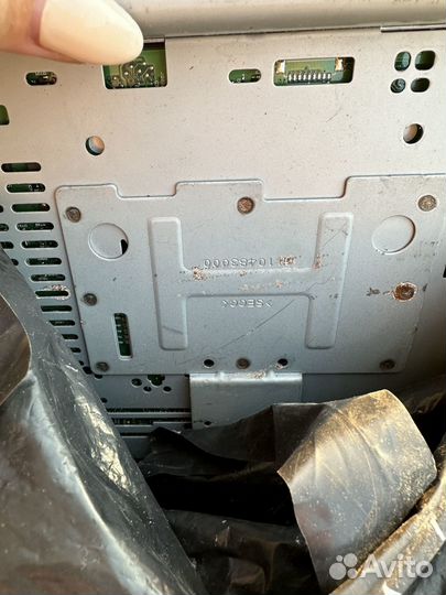 Оригинальная магнитола и динамики на hyundai ix35