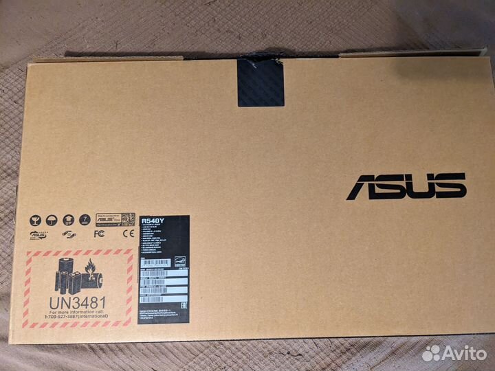 Ноутбук Asus