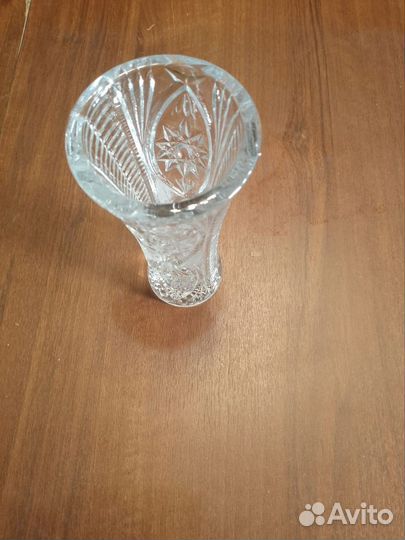 Ваза хрустальная