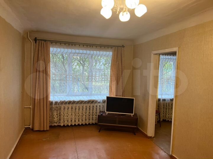 2-к. квартира, 42,2 м², 1/5 эт.