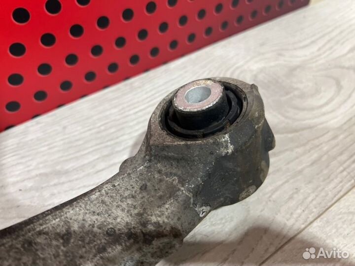 Рычаг задний правый Jeep Grand Cherokee WK2 2016