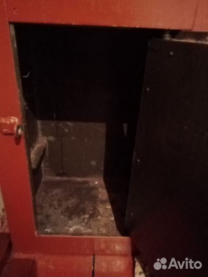 Оружейный сейф металлический