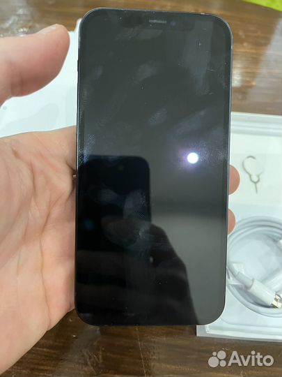iPhone 12, 128 ГБ