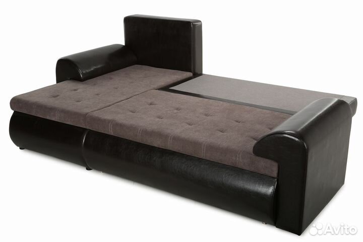 Большой угловой диван