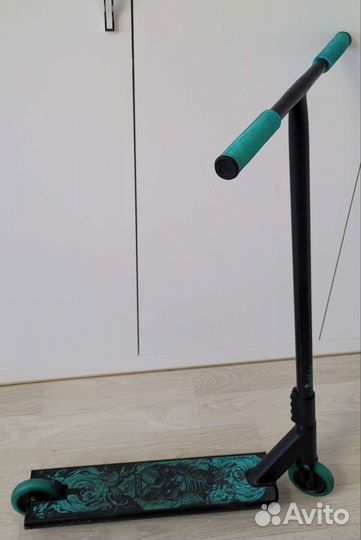 Трюковой самокат tech team