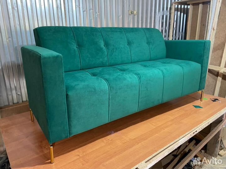 Диван в офис