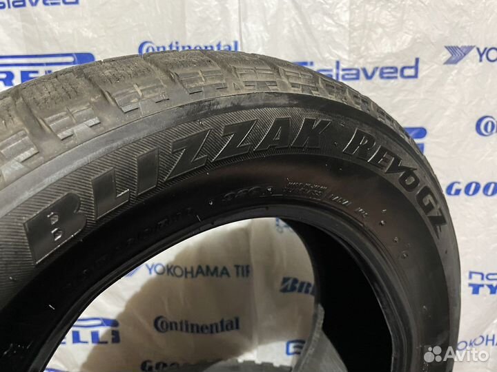 Bridgestone Blizzak Revo GZ 205/60 R16